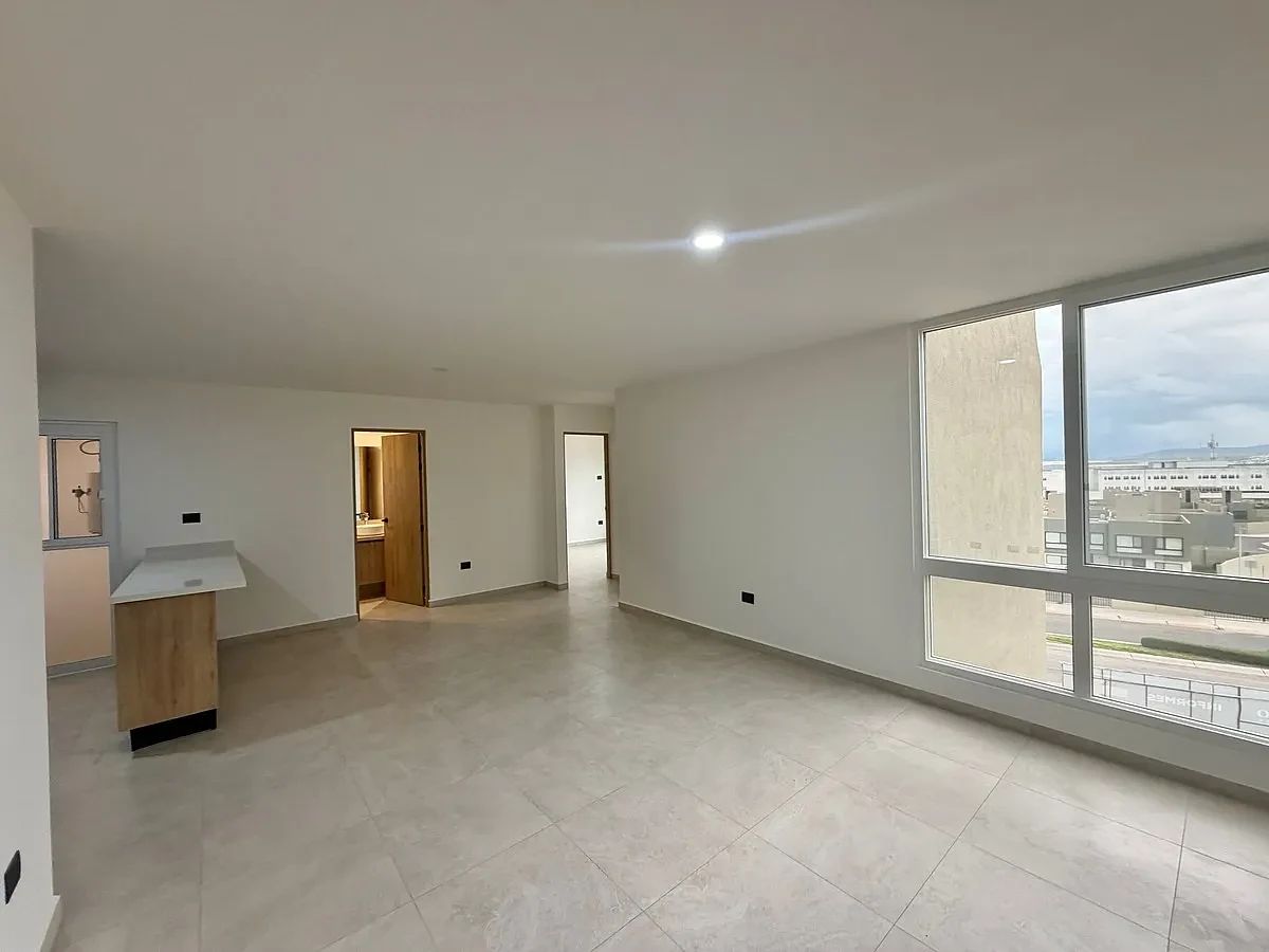 Apartamento em Villas del Refugio, El Marqués, foto 3 de 11