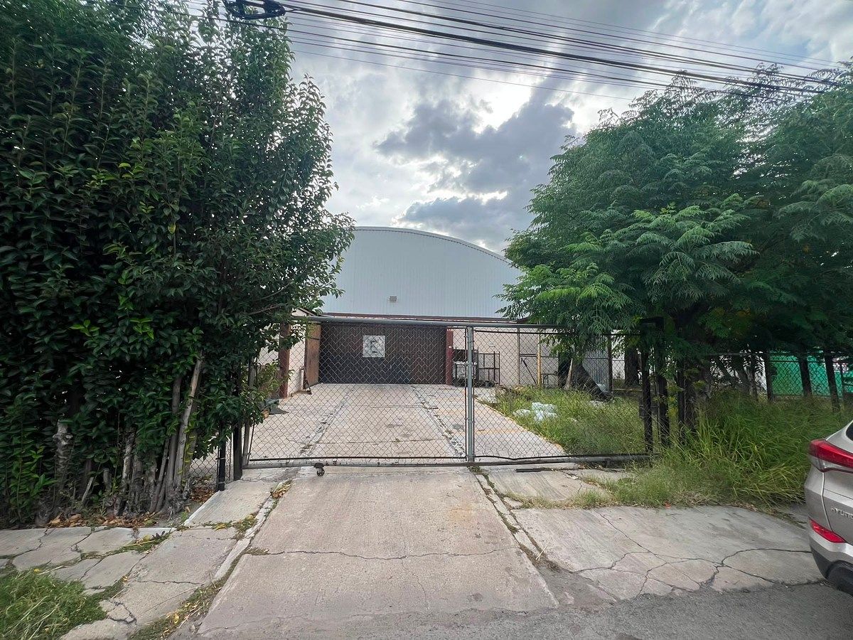 Nave Industrial en Venta 2,972 m² Terreno · Zona Industrial Benito Juárez, Queré, foto 1 de 17