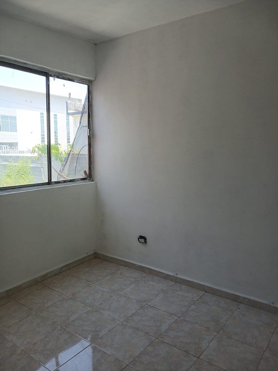 House in San Cristóbal, Guadalupe, photo 3 of 21