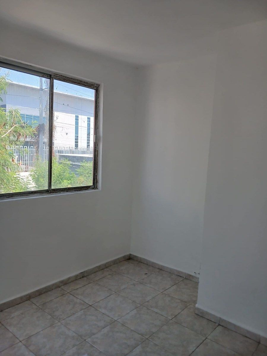 House in San Cristóbal, Guadalupe, photo 4 of 21