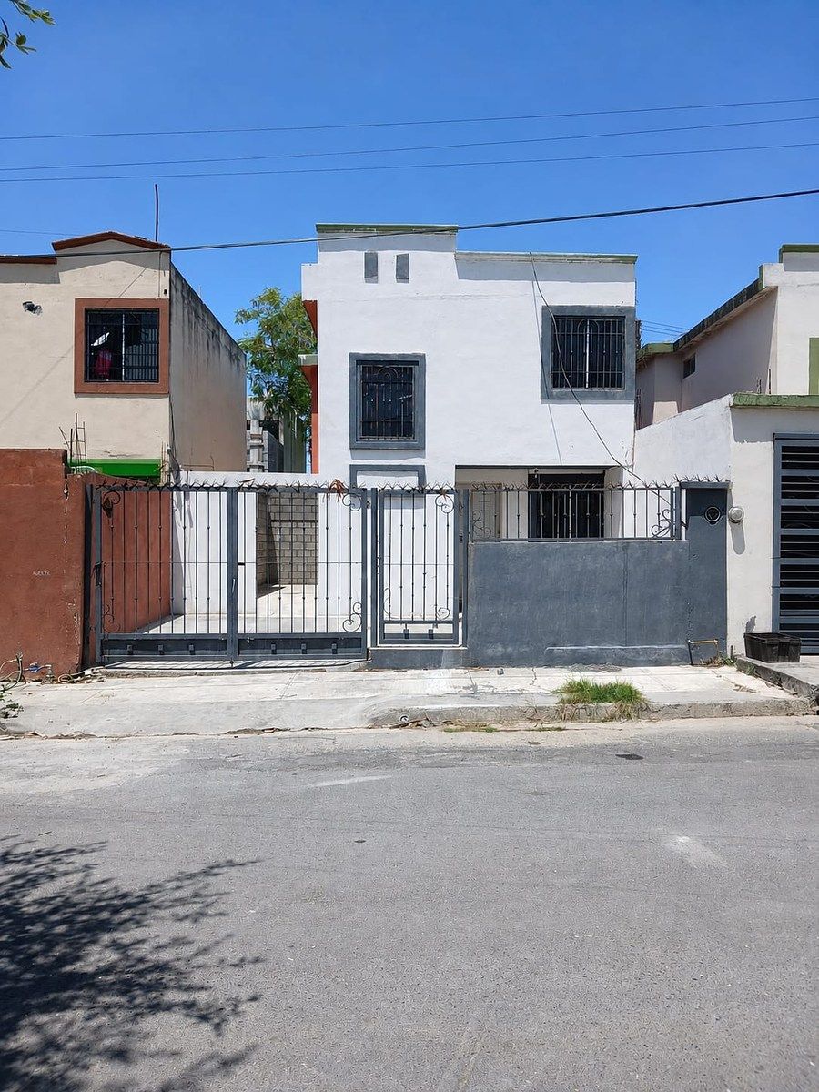 HOUSE FOR SALE IN GUADALUPE, PABLO LIVAS AREA, photo 1 of 21
