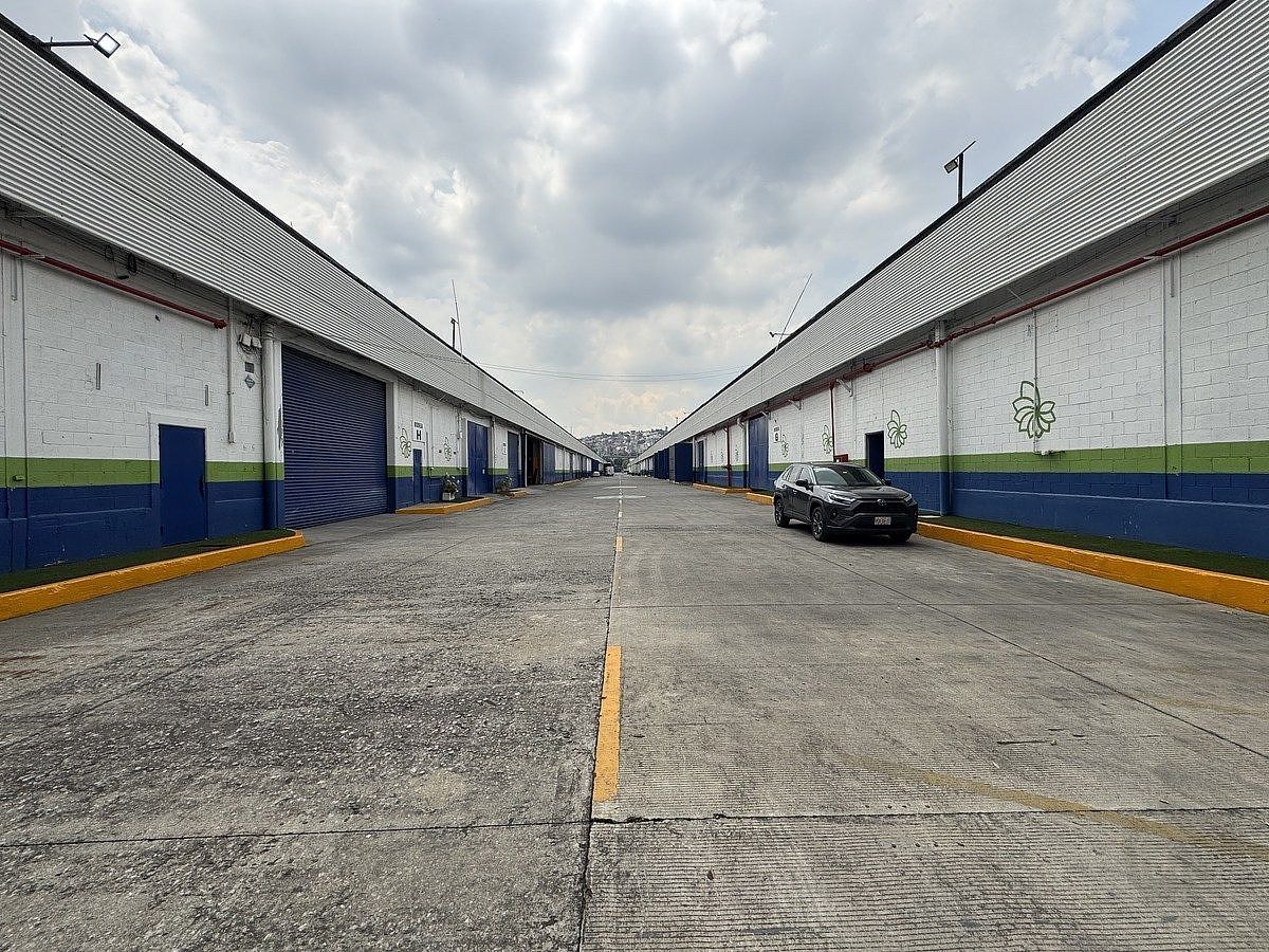 Bodega industrial en Gustavo Baz Prada, Tlalnepantla de Baz, foto 12 de 20