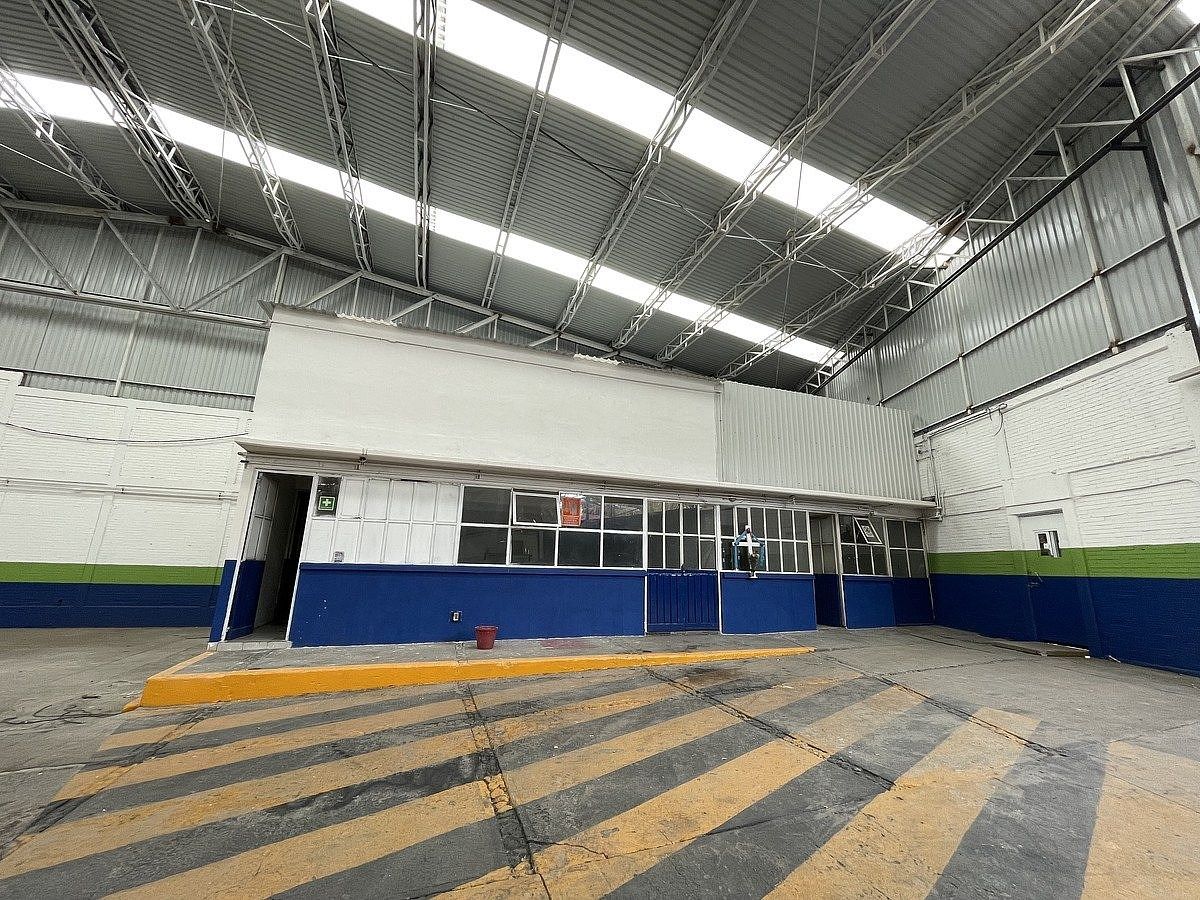 BODEGA EN RENTA EN GUZTAVO BAZ TLANEPANTLA, foto 1 de 17