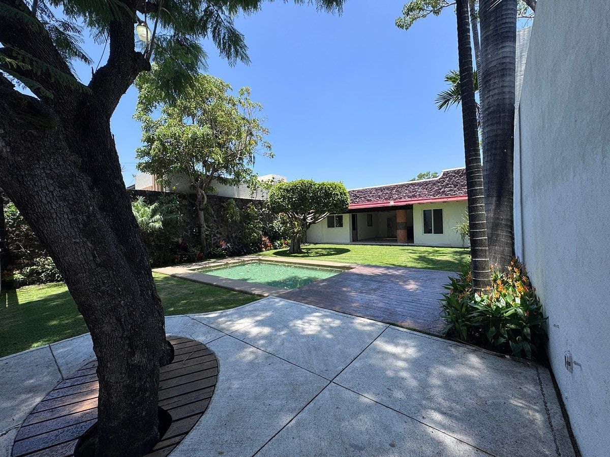 House in Vista Hermosa, Cuernavaca, photo 2 of 22