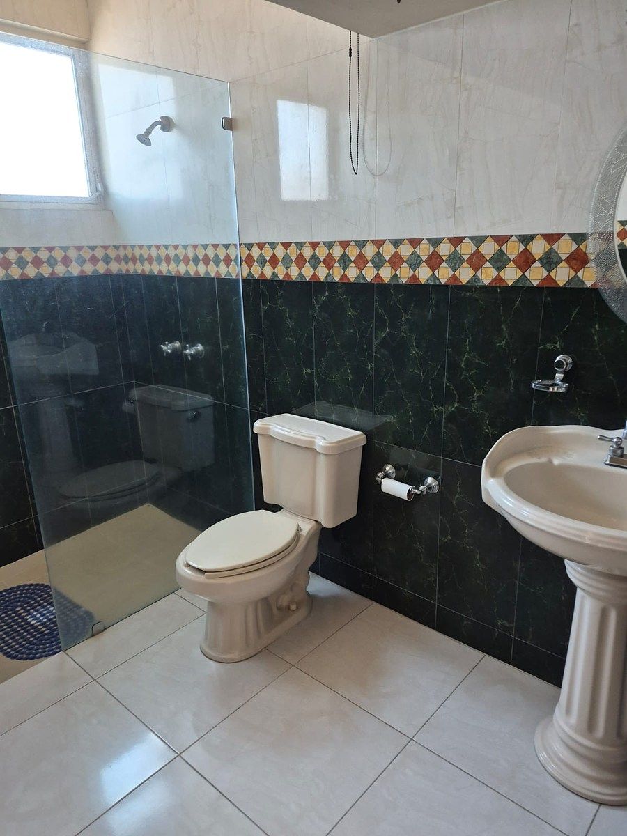 Casa em Prados de Providencia, Guadalajara, foto 8 de 15
