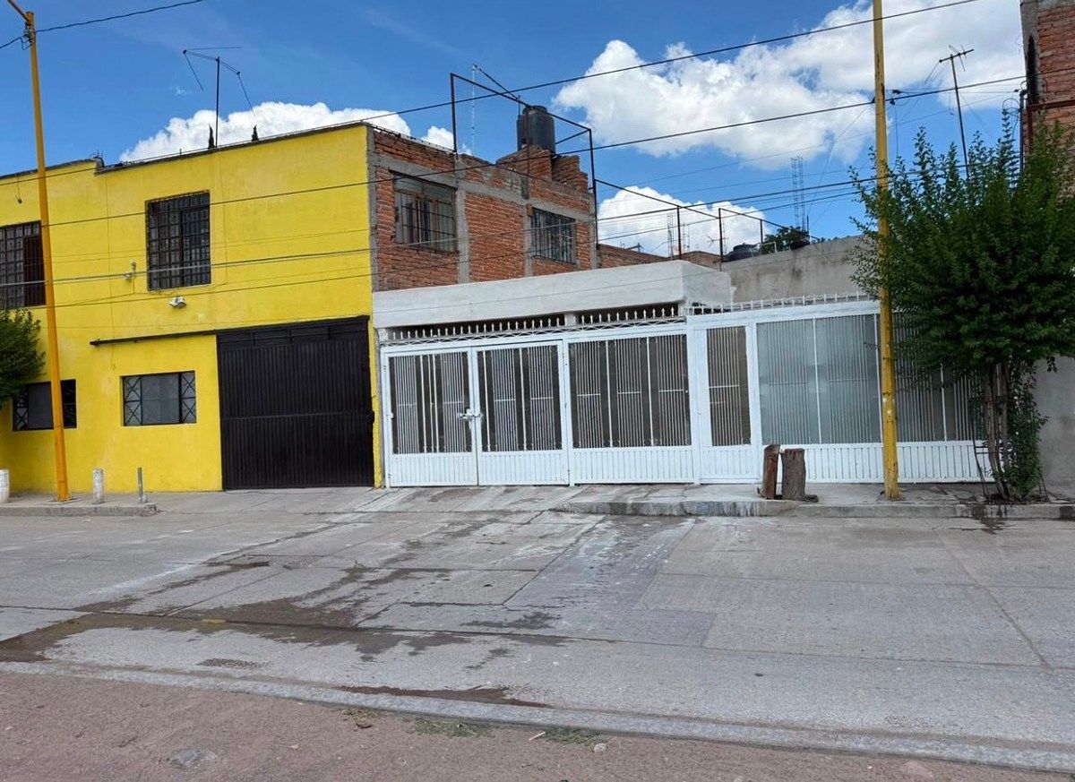 Casa em Lic Benito Palomino Dena, Aguascalientes, foto 2 de 18