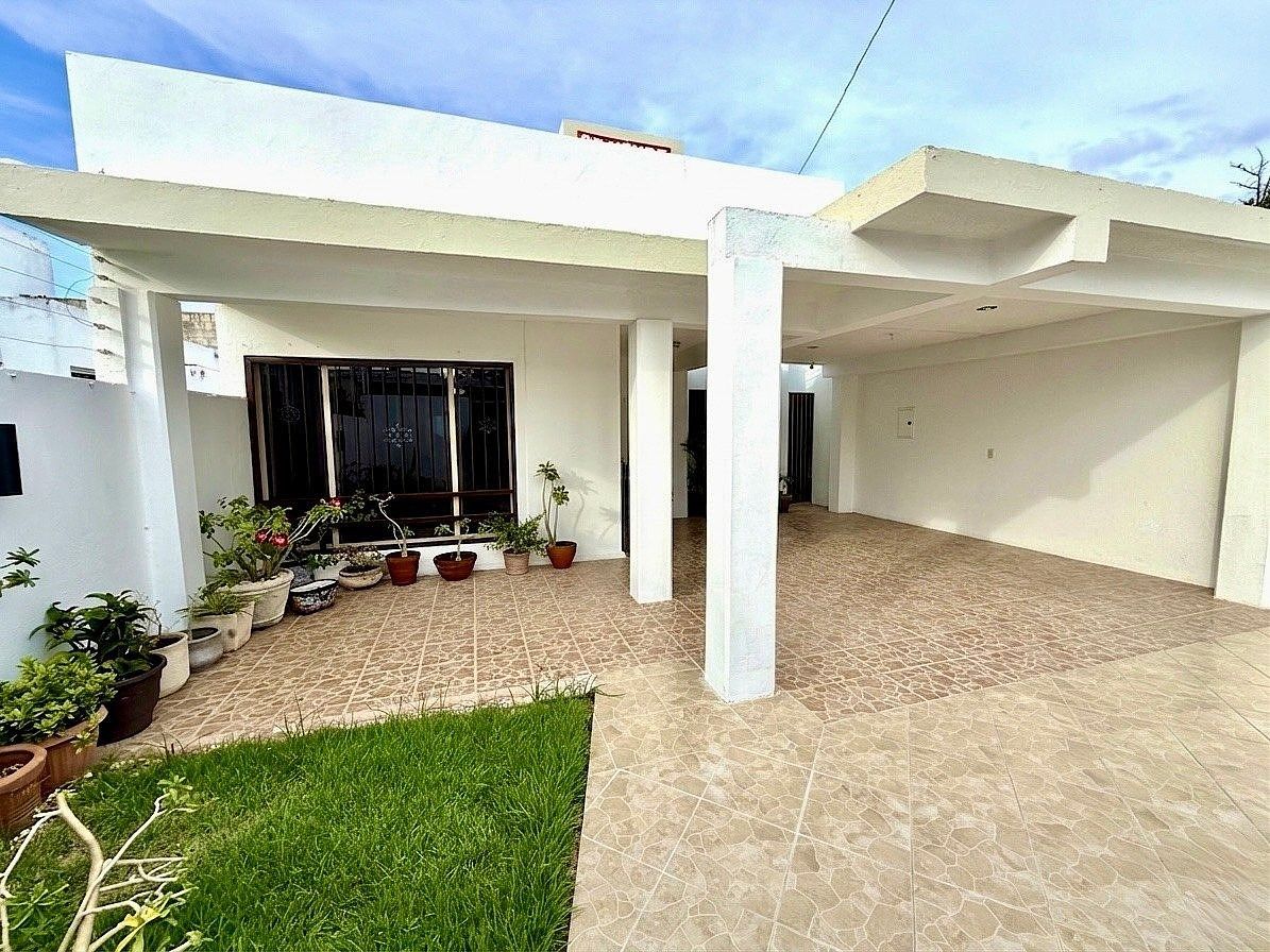 Casa em García Gineres, Mérida, foto 3 de 40