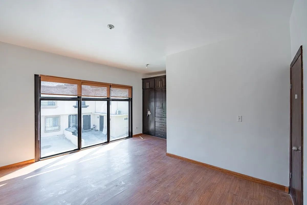 Casa em Colinas del Rey, Tijuana, foto 6 de 18