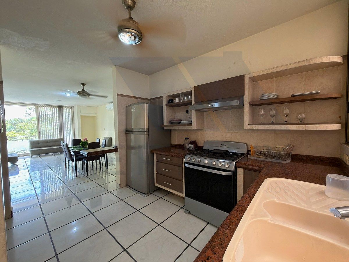 Apartment in El Recreo, Centro, photo 5 of 31