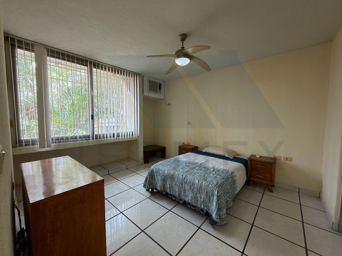 Apartment in El Recreo, Centro, photo 20 of 31