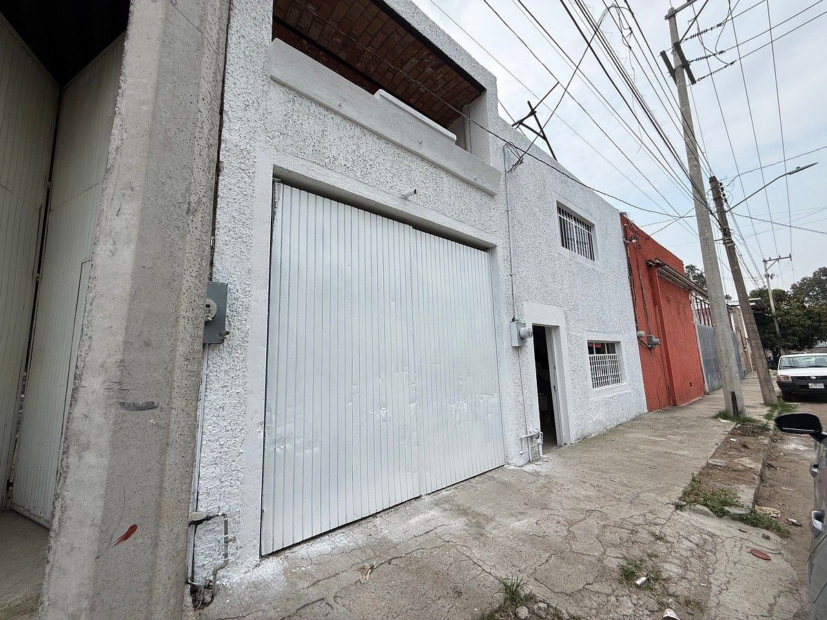 Bodega comercial en Artesanos, Tlaquepaque, foto 6 de 23