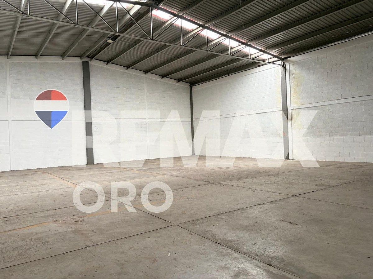 Bodega comercial en San Pedrito Peñuelas, Querétaro, foto 4 de 7