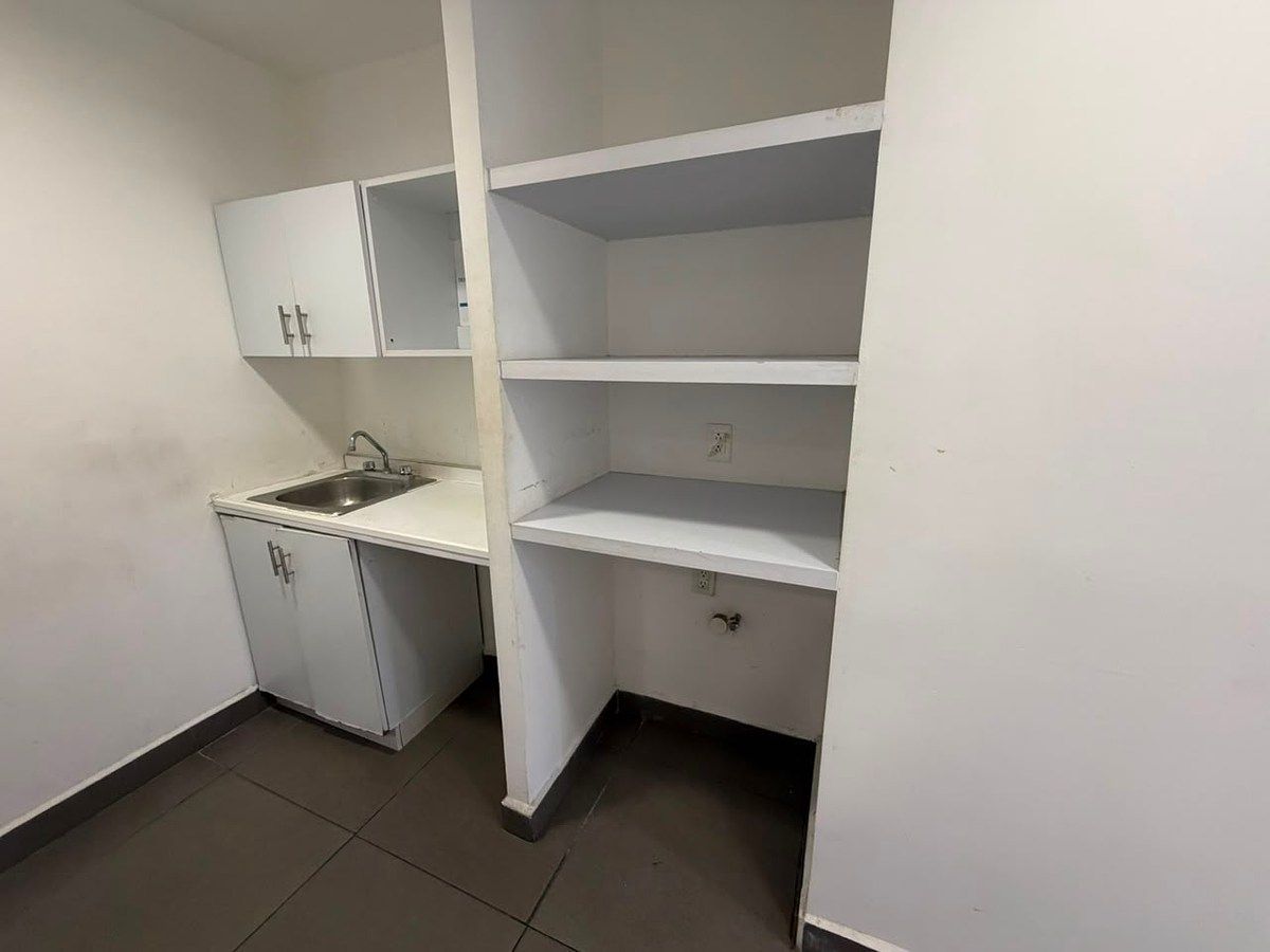 Office in Bosques de las Lomas, Cuajimalpa de Morelos, photo 9 of 14