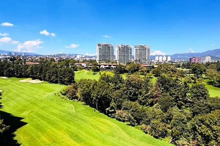 BOSQUES DE LAS LOMAS GOLF CLUB, Impressive Apartment. AAA Finishes