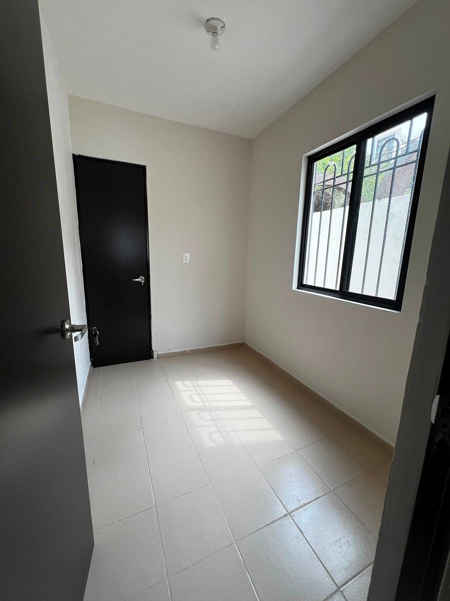 Casa en Rincón Colonial Mederos, Monterrey, foto 4 de 19