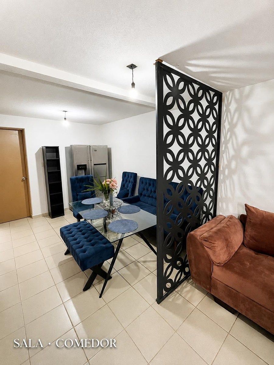 BONITA CASA EN VENTA EN EL FRACCIONAMIENTO MANANTIAL