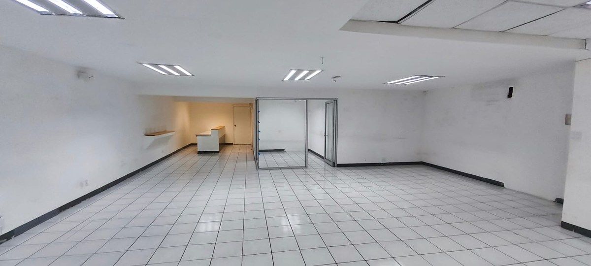 Commercial Storage Unit in El Rubí, Tijuana, photo 2 of 12