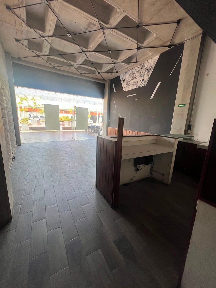Local comercial en Lázaro Garza Ayala, San Pedro Garza García, foto 4 de 5