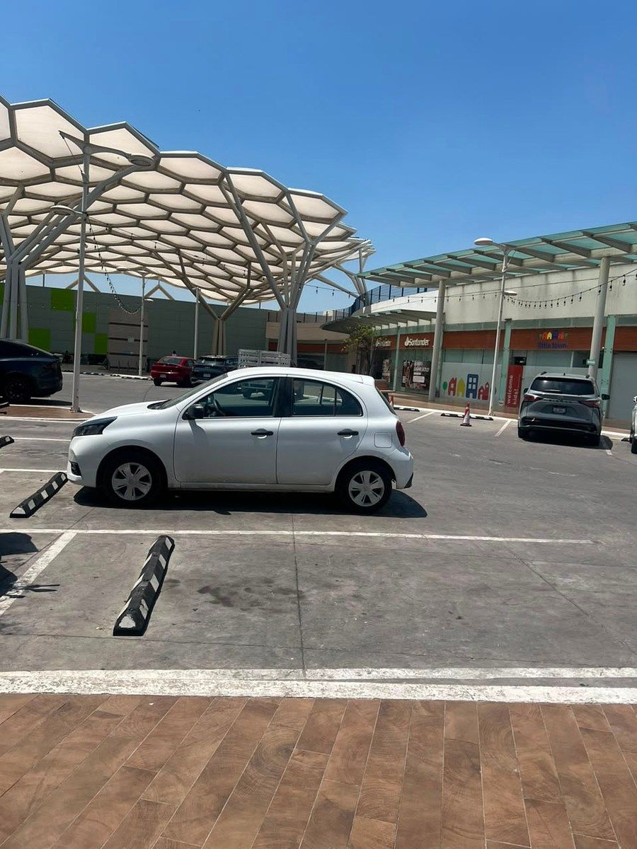 Local comercial en Lázaro Garza Ayala, San Pedro Garza García, foto 7 de 7