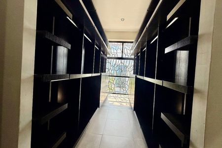 APARTAMENTO À VENDA I 1 QUARTO EM SANTA GERTRUDIS COPO
