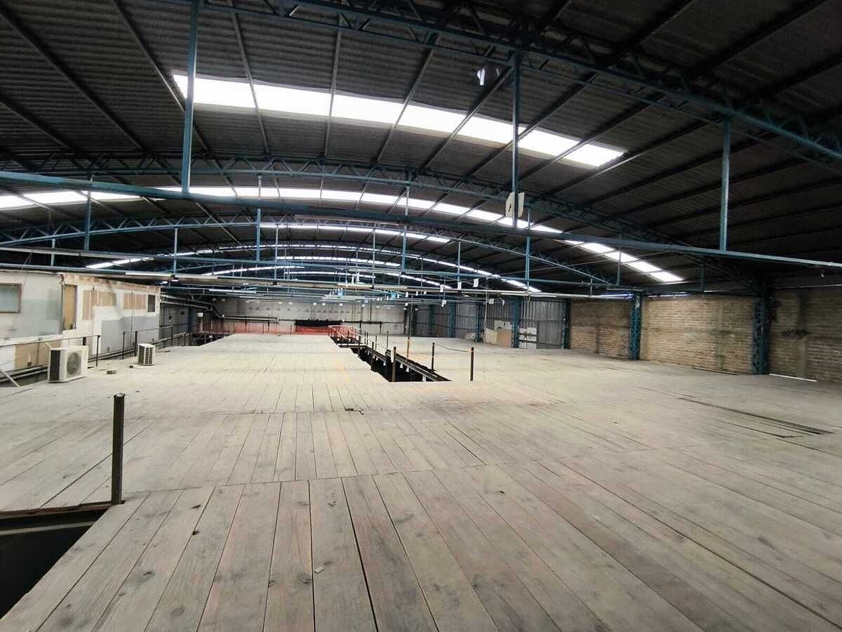 Galpão industrial em Moderna, Guadalajara, foto 2 de 11