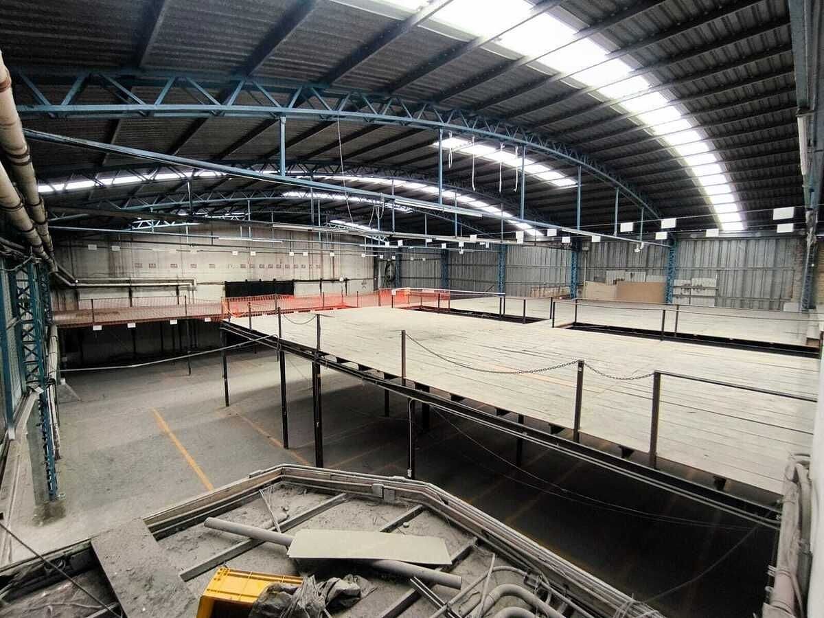Armazém Comercial de 3.679 m2 para Aluguel Localizado na Glorieta Niños Héroes, GDL, foto 1 de 11