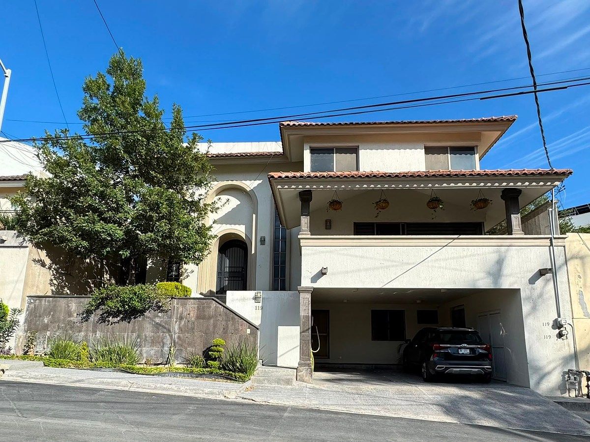 Casa en renta en Jardines de San Agustín, San Pedro Garza García, foto 1 de 26