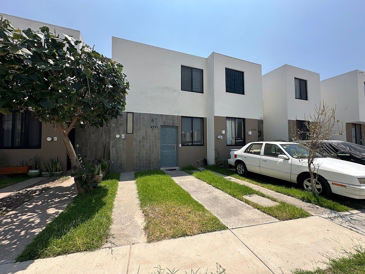 Casa à venda no Fracionamento Puerta de Piedra., foto 1 de 23