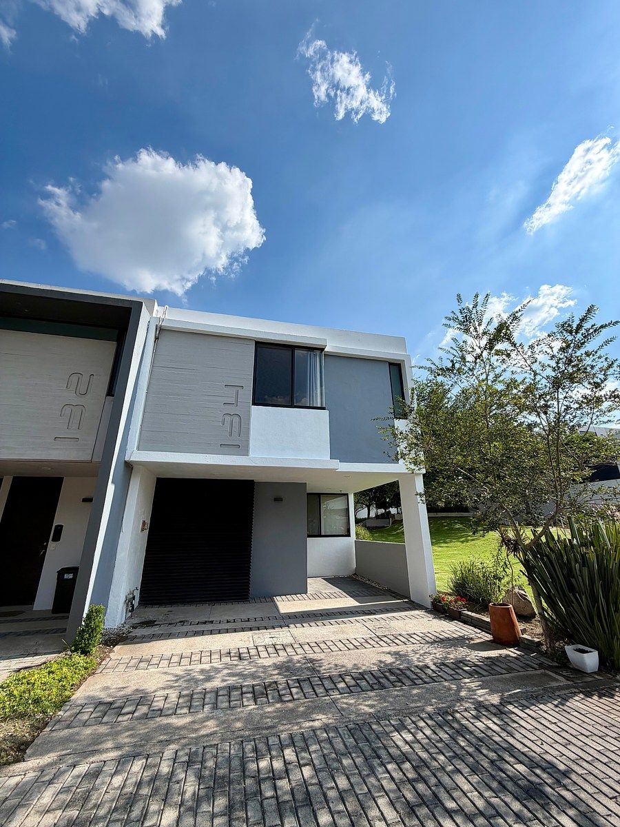 Casa em Coto sobre Mariano Otero, foto 1 de 22