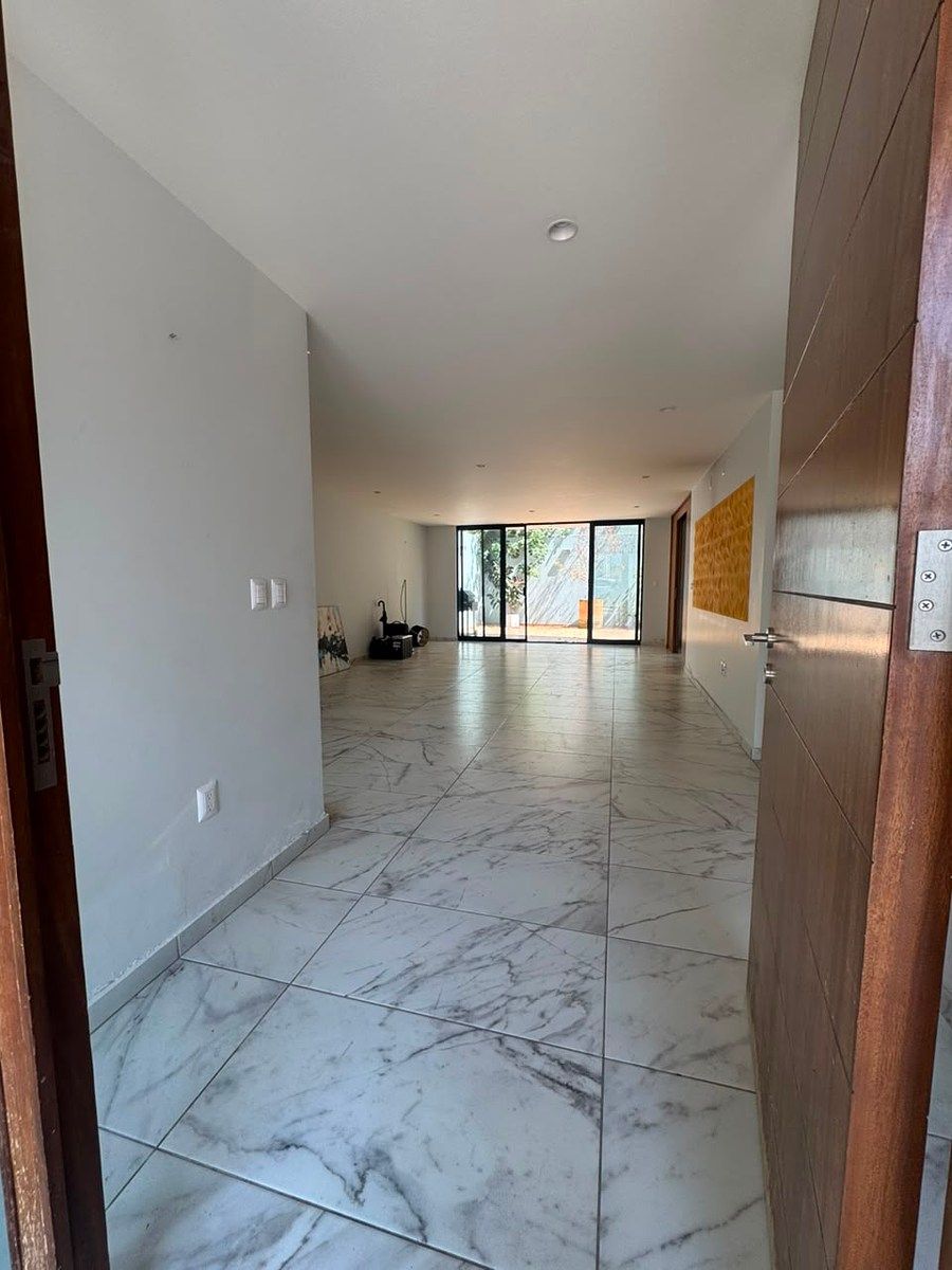Casa em El Bajío, Zapopan, foto 7 de 34