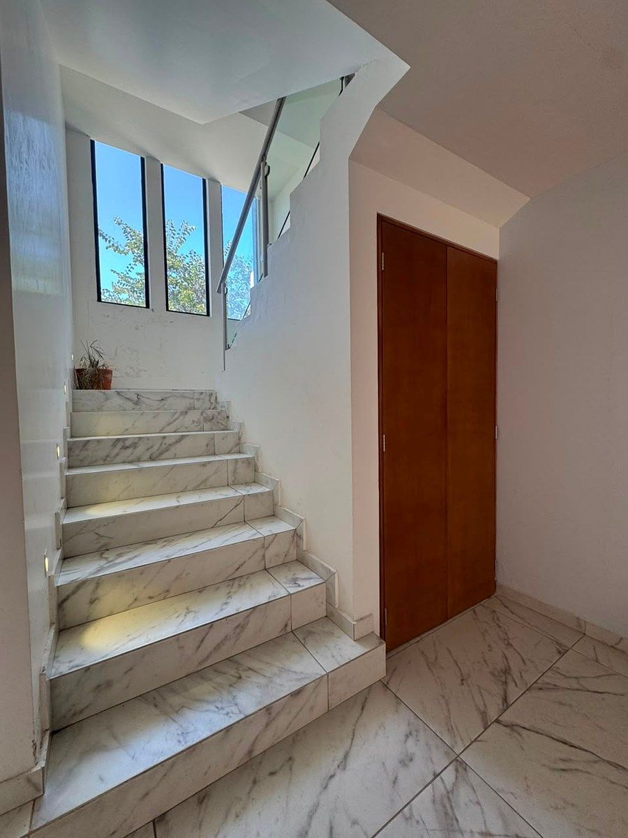 Casa em El Bajío, Zapopan, foto 9 de 34