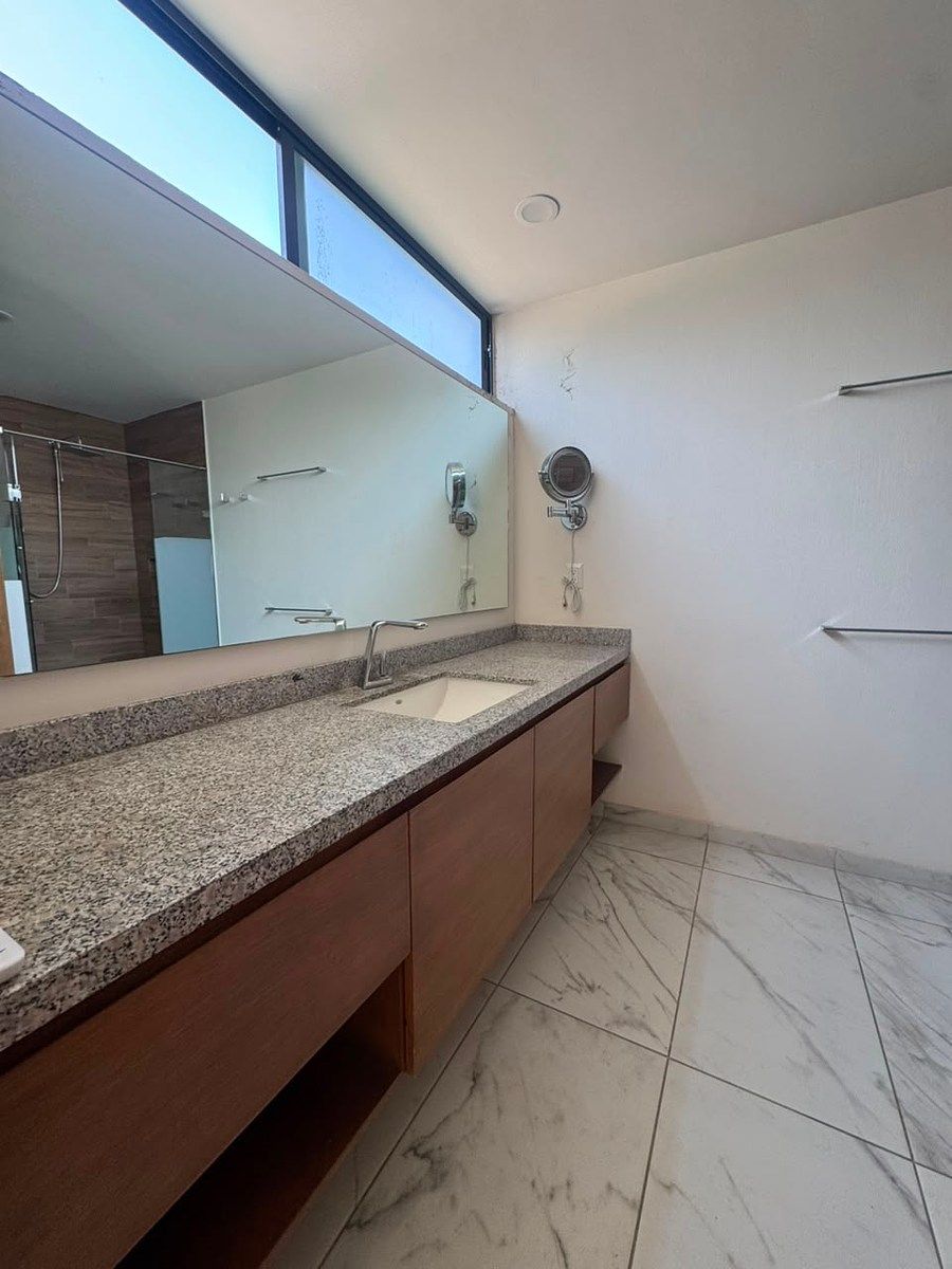 Casa em El Bajío, Zapopan, foto 25 de 34