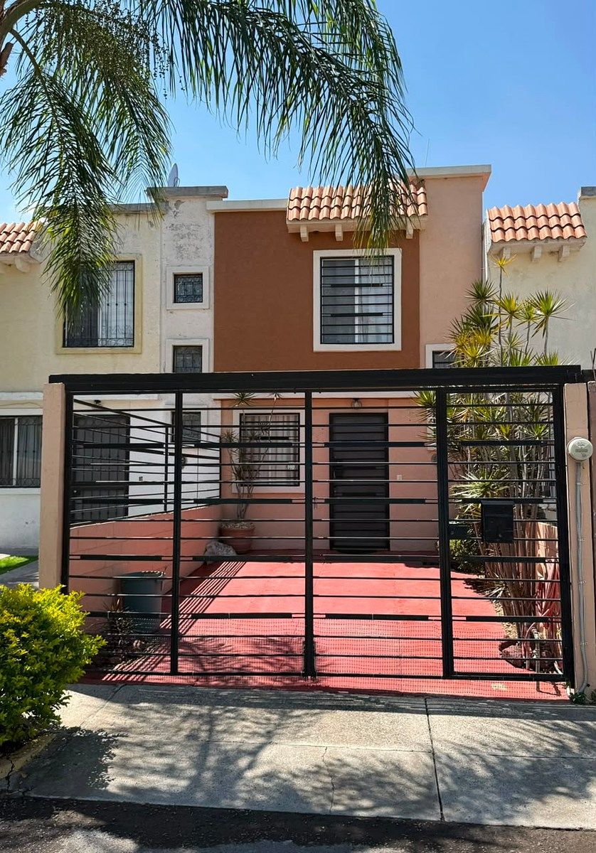 Casa En Venta En Los Cantaros, Tlajomulco., foto 1 de 13