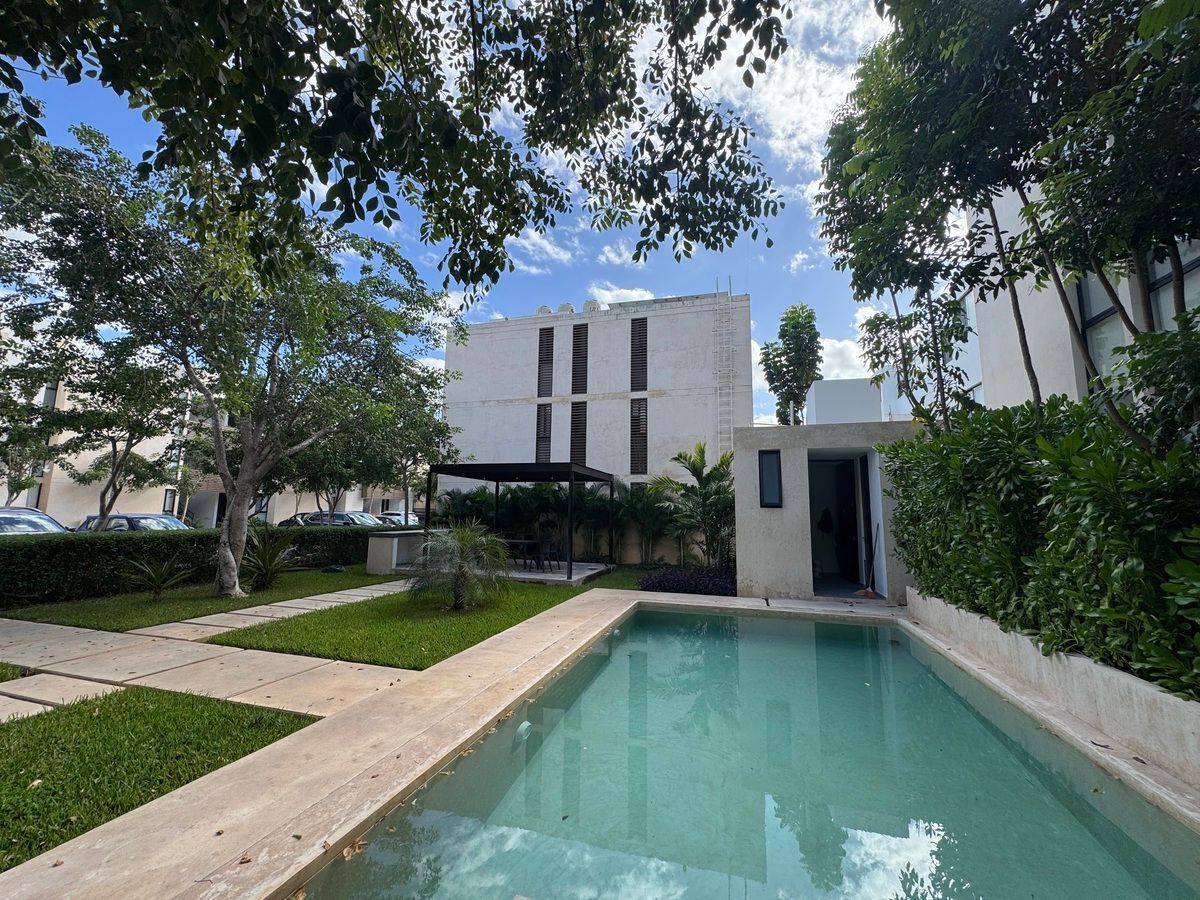 DEPARTAMENTO EN RENTA DE 2 RECAMARAS, PLANTA BAJA Y PISCINA PRIVADA, foto 1 de 20