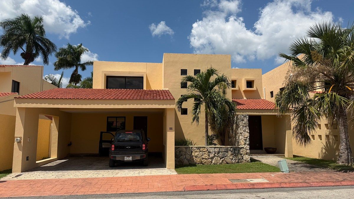 Renta de casa en Privada Xaman Kab en Av. Garcia Lavin, foto 1 de 19