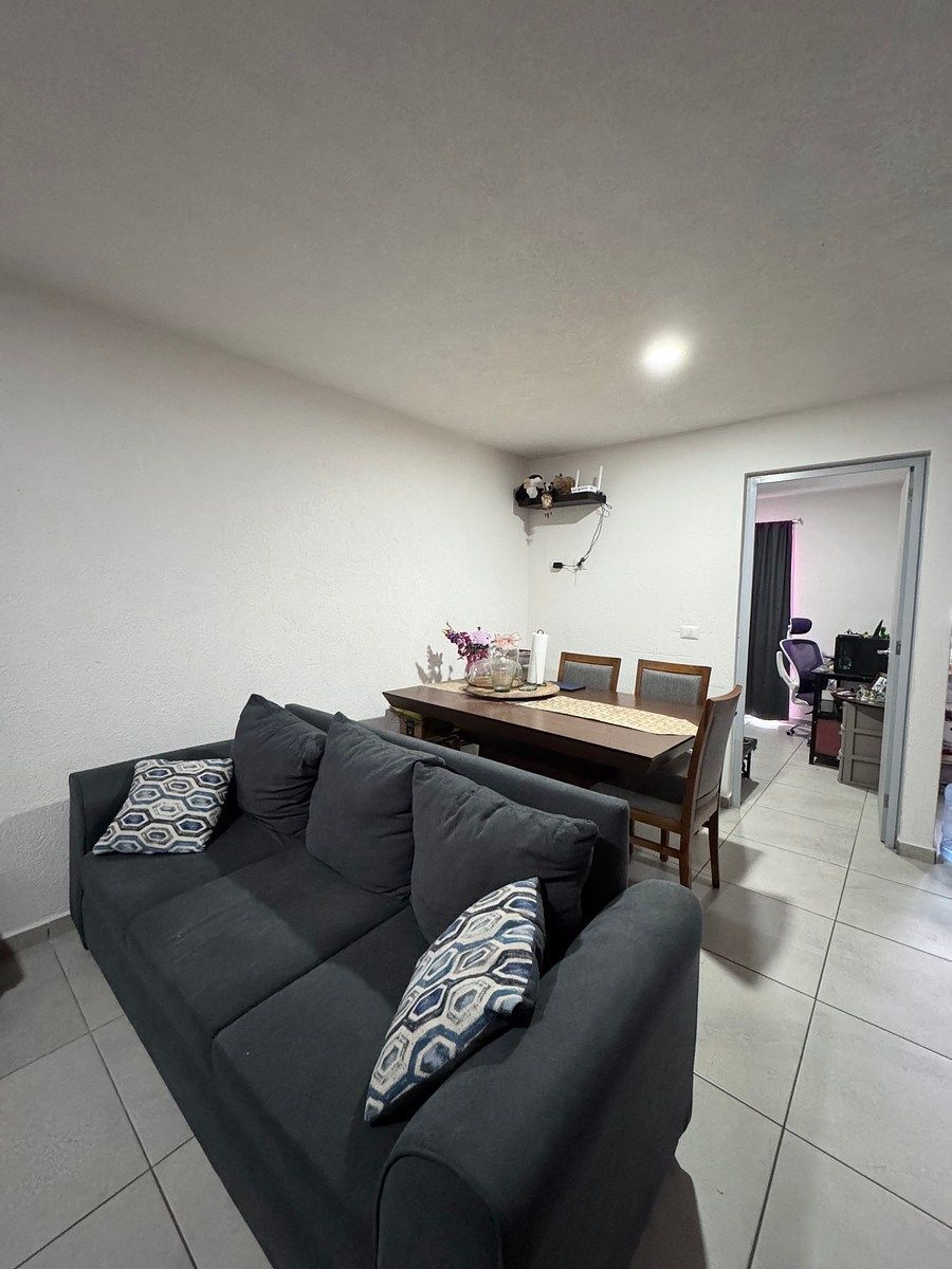 Casa em Hogares de Nuevo México, Zapopan, foto 2 de 21