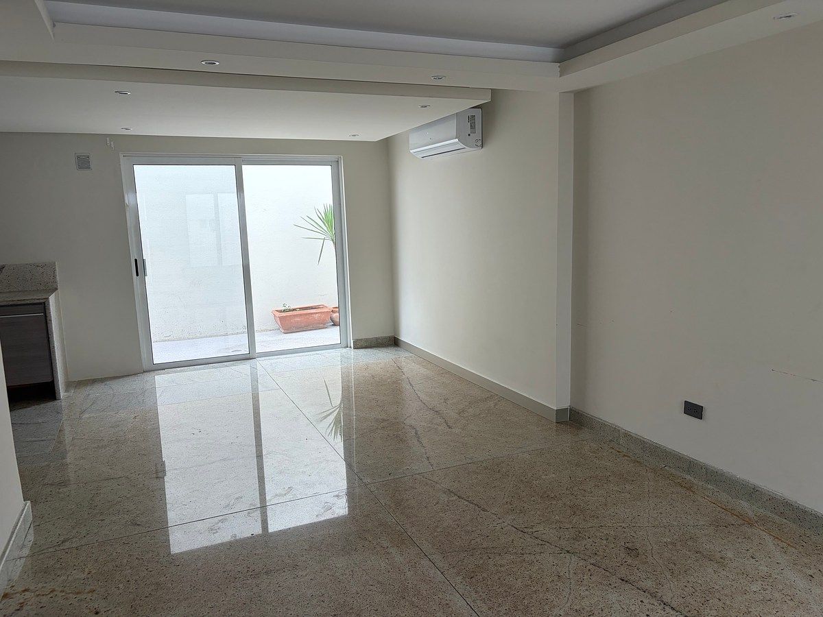 Casa em Del Valle Sect Norte, San Pedro Garza García, foto 4 de 10