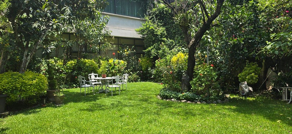 Casa à Venda em SAN ANGEL INN, foto 1 de 4