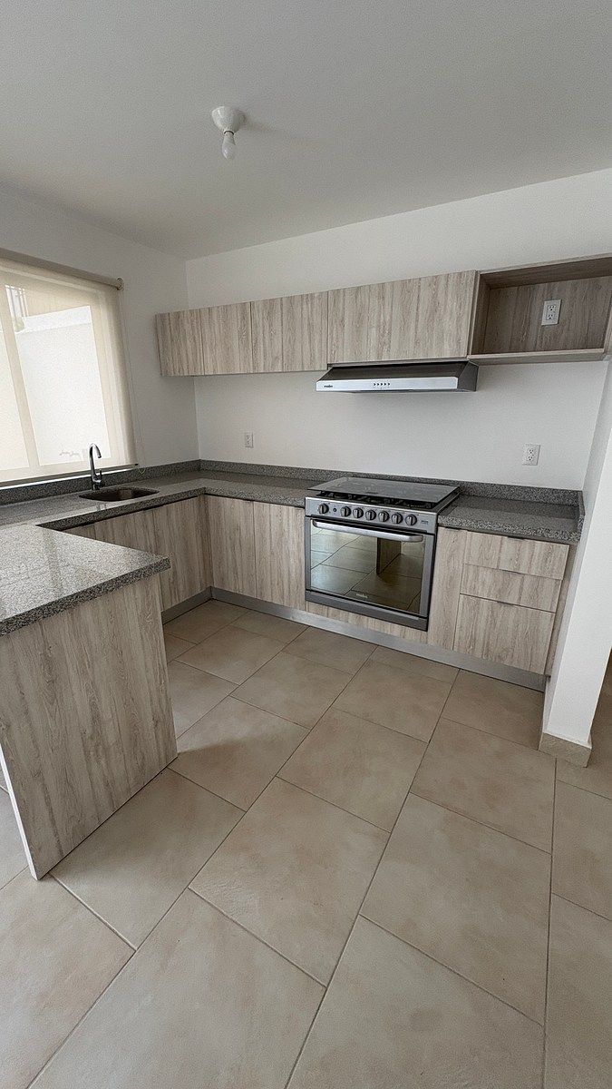 Casa em Zákia, El Marqués, foto 5 de 17