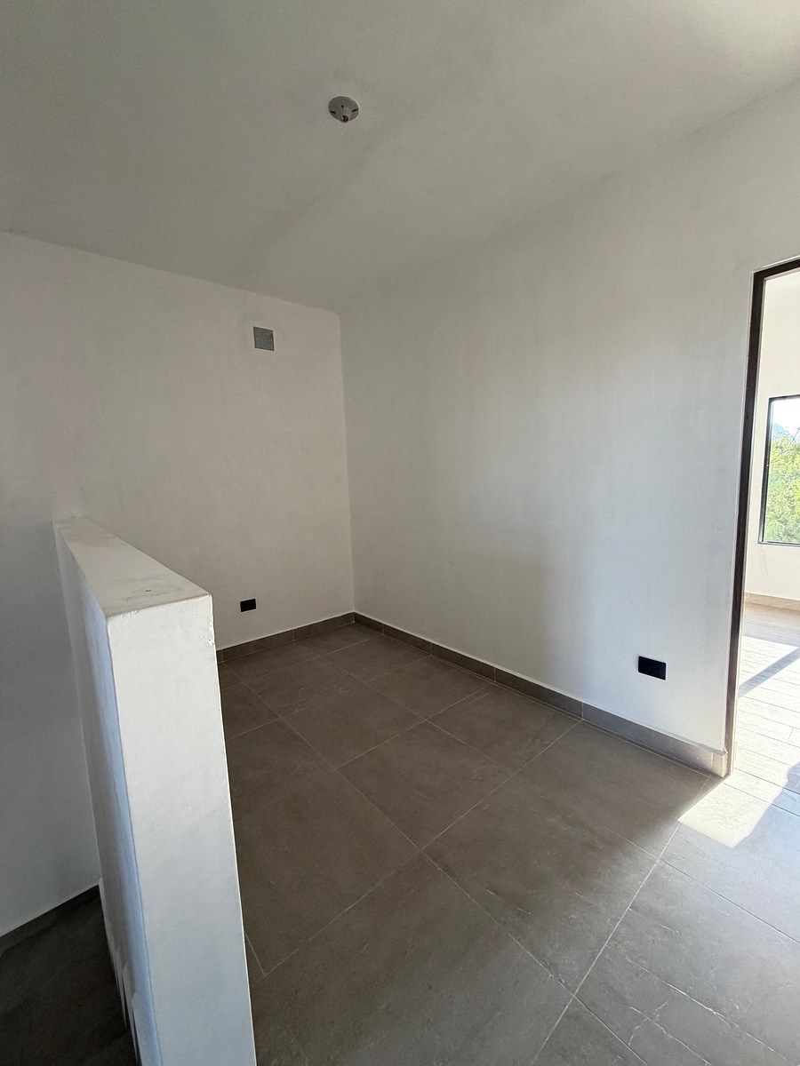 Casa em Privadas de Los Sauces, General Escobedo, foto 5 de 17