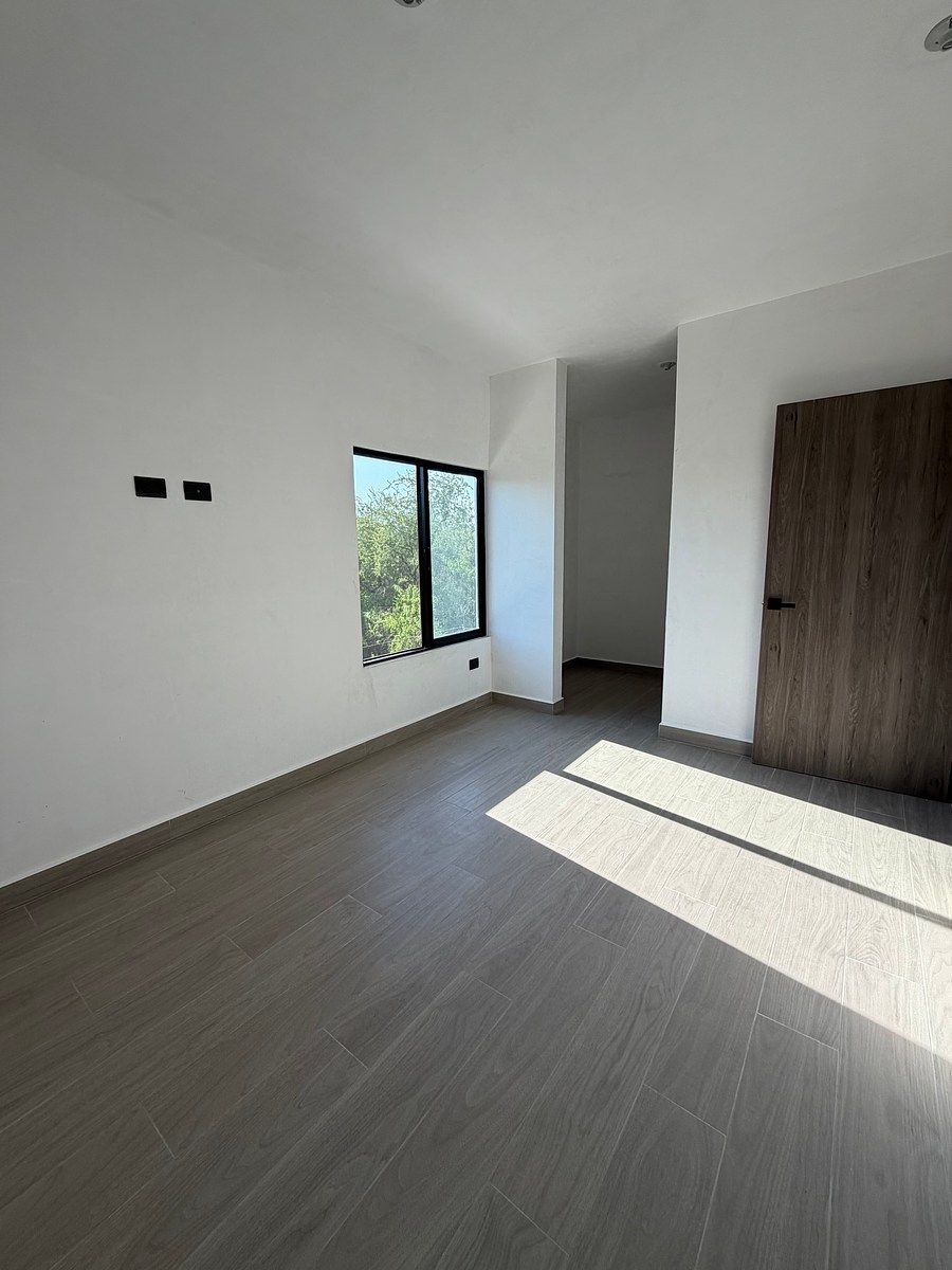 Casa em Privadas de Los Sauces, General Escobedo, foto 6 de 17