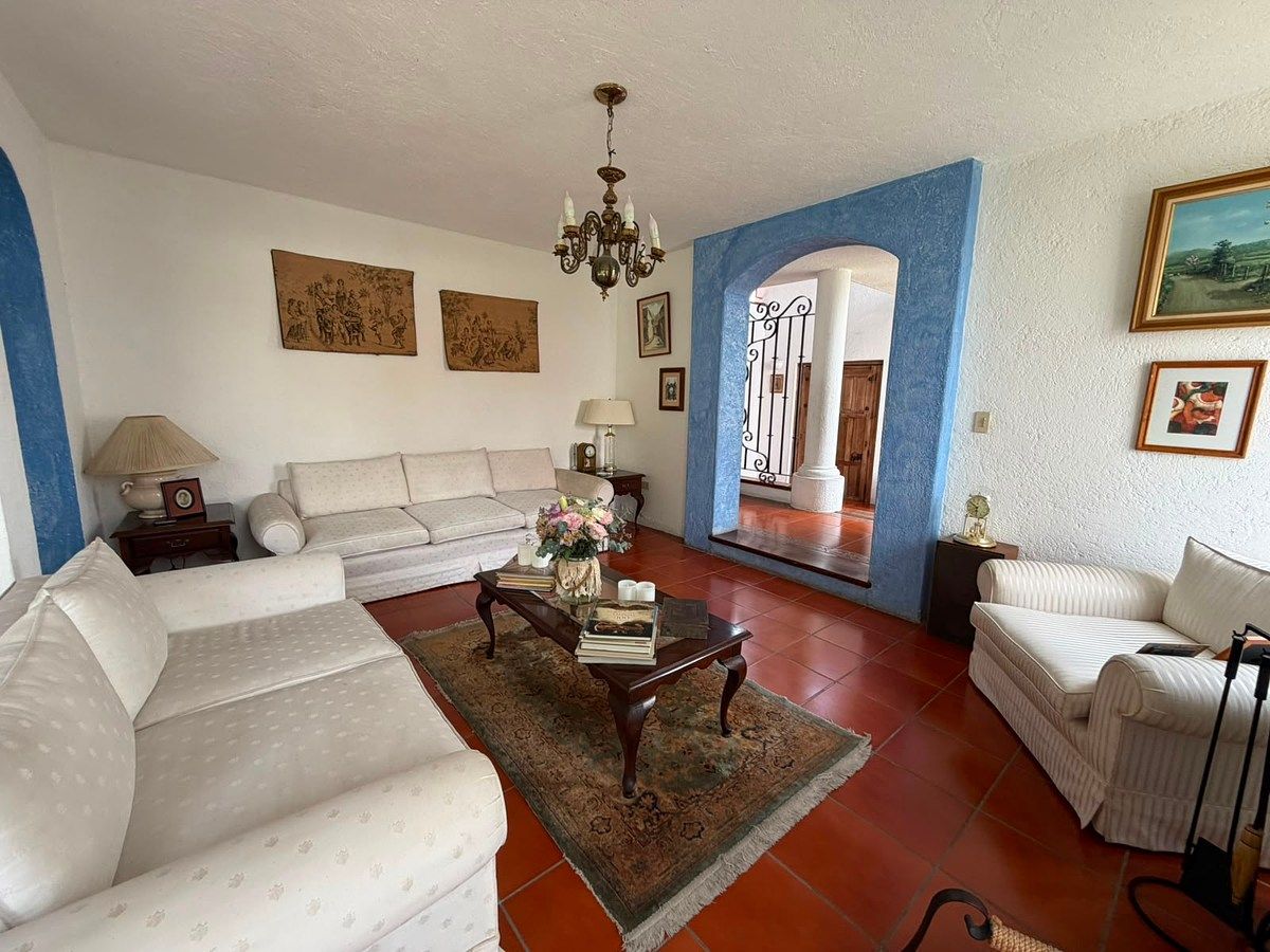 House in Fraccionamiento Villas del Mesón, Querétaro, photo 6 of 44