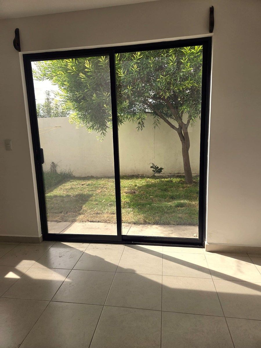 Casa em condomínio fechado em Zákia, El Marqués, foto 8 de 15