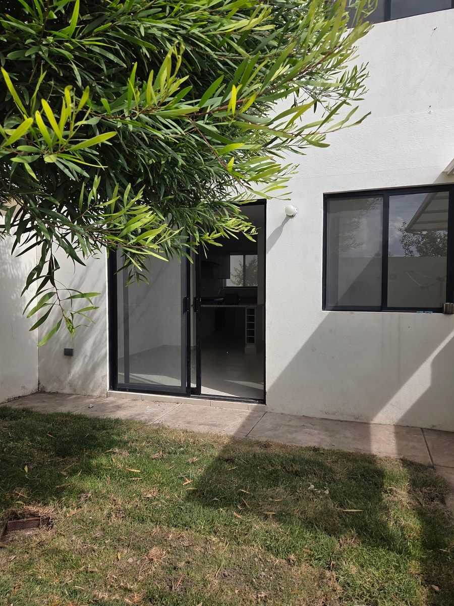 Casa em condomínio fechado em Zákia, El Marqués, foto 10 de 15