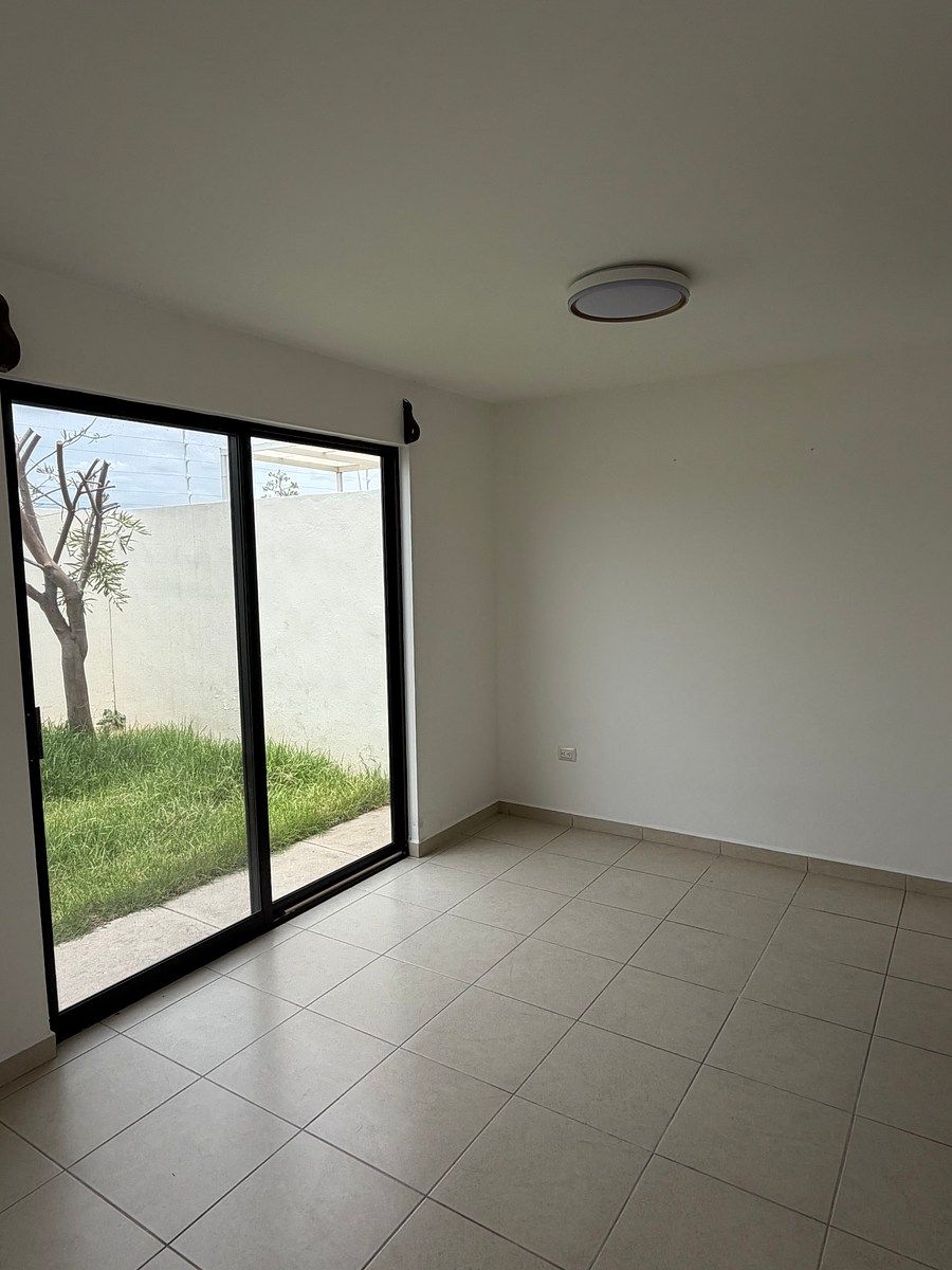 House in Gated Community in Zákia, El Marqués, photo 16 of 18