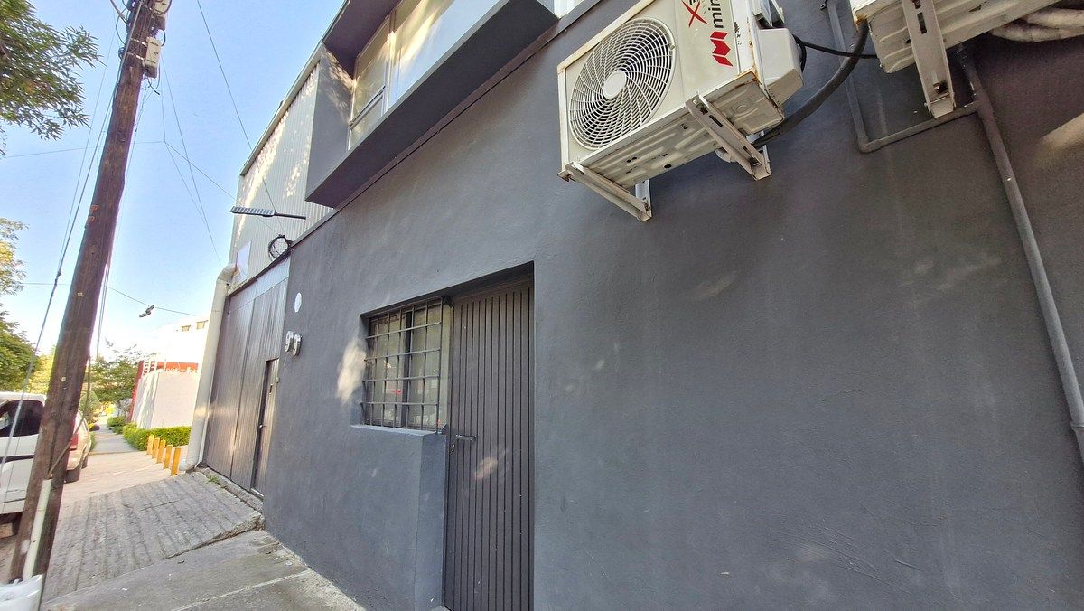 Bodega comercial en Ciudad Granja, Zapopan, foto 2 de 22