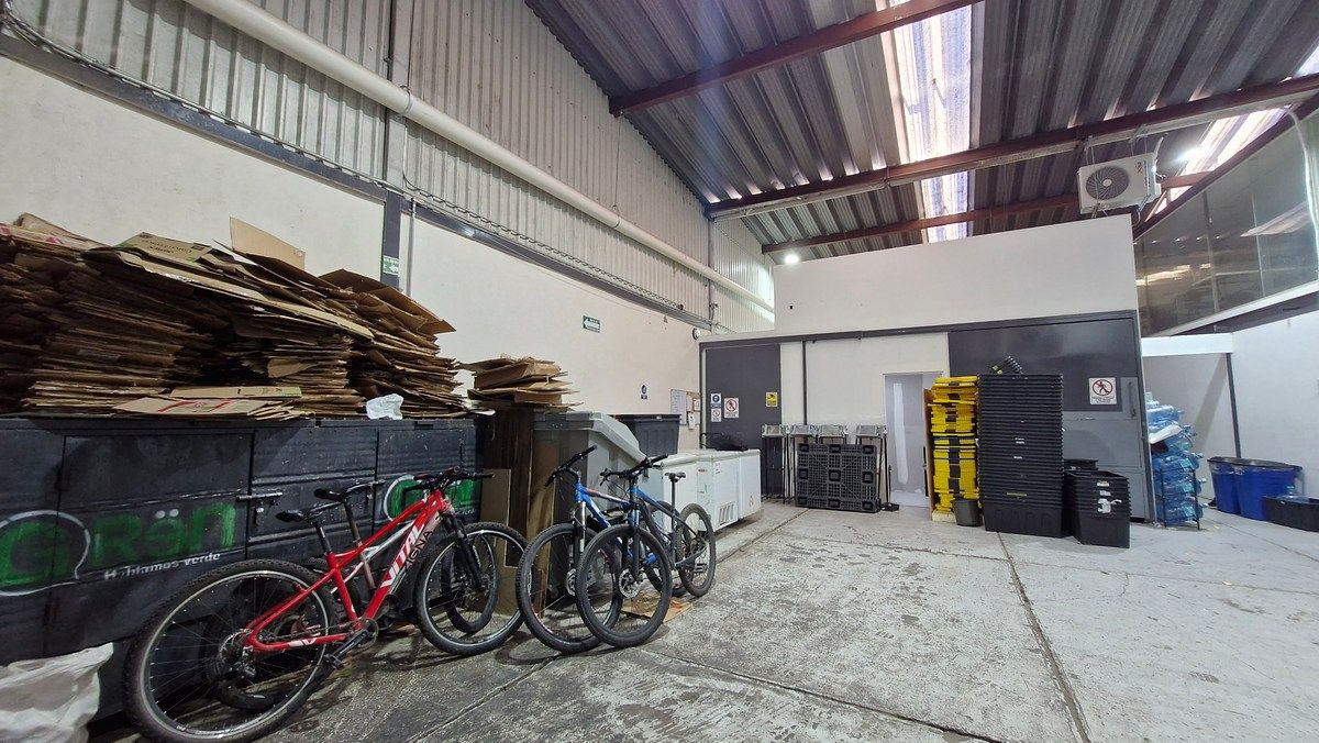 Bodega comercial en Ciudad Granja, Zapopan, foto 4 de 22