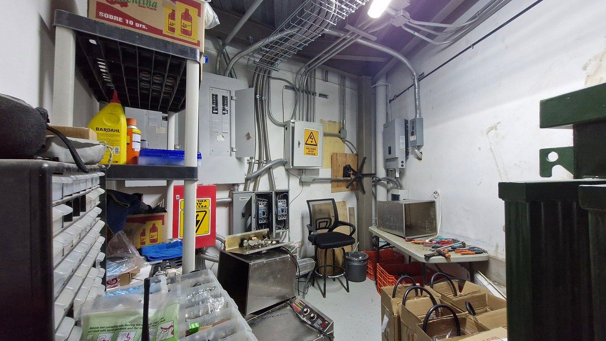 Bodega comercial en Ciudad Granja, Zapopan, foto 8 de 22