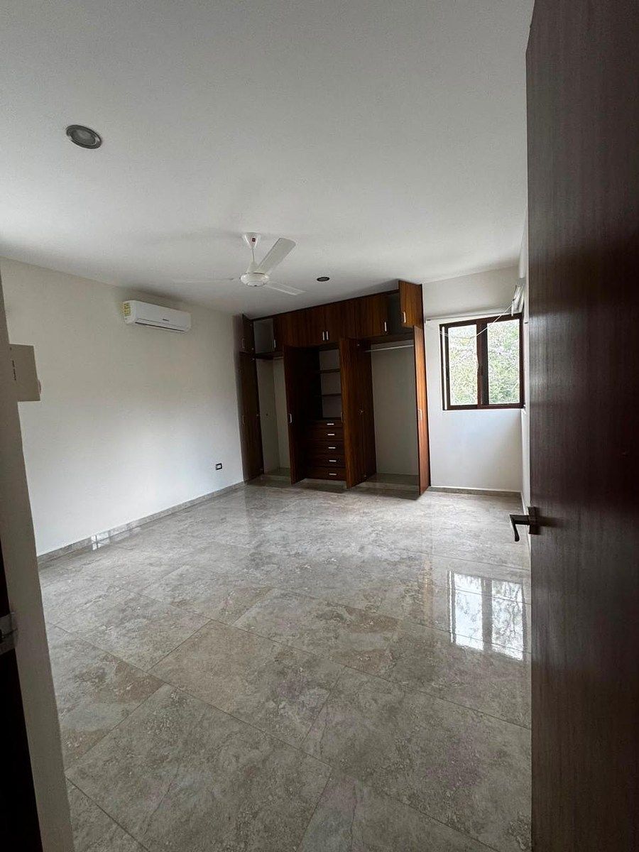 House in Gated Community in Parque Natura, Mérida, photo 12 of 17