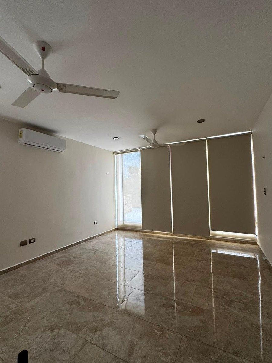 House in Gated Community in Parque Natura, Mérida, photo 16 of 17